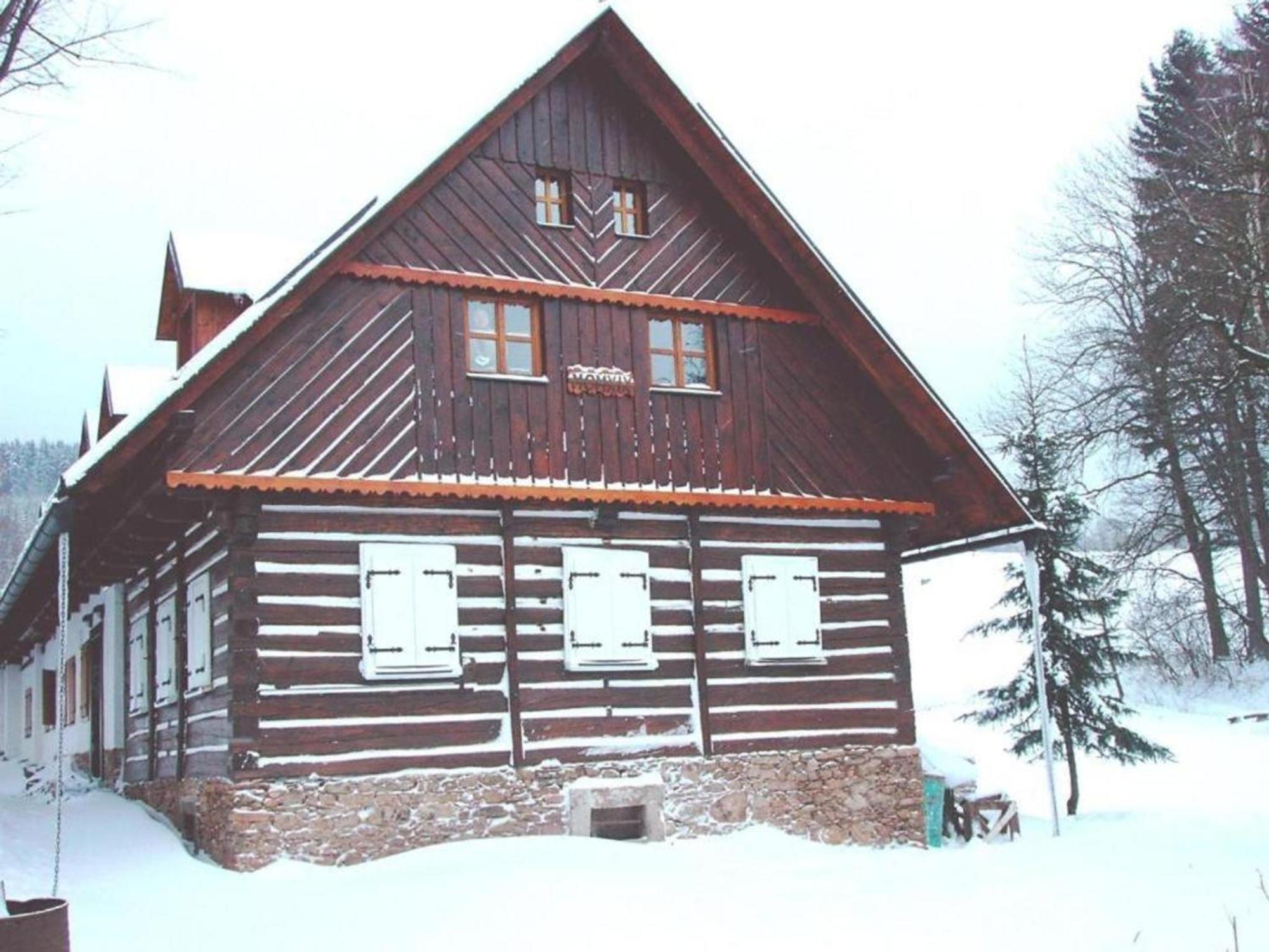 Dum U Dvou Lip / The Two Lime Trees Villa Javornik  Exterior photo